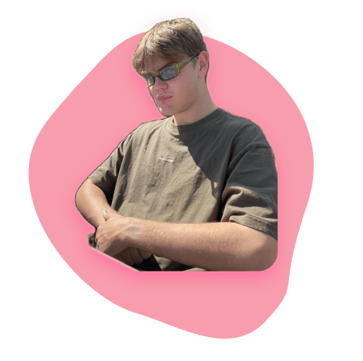 Noah Nikolaj, portrett